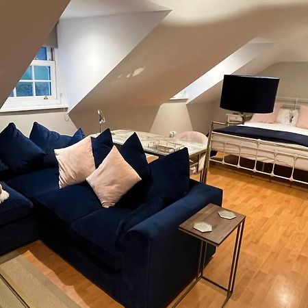 The Pheasantry - Guest House In Beautiful Rural Location ออลเดอร์มาสตัน ภายนอก รูปภาพ